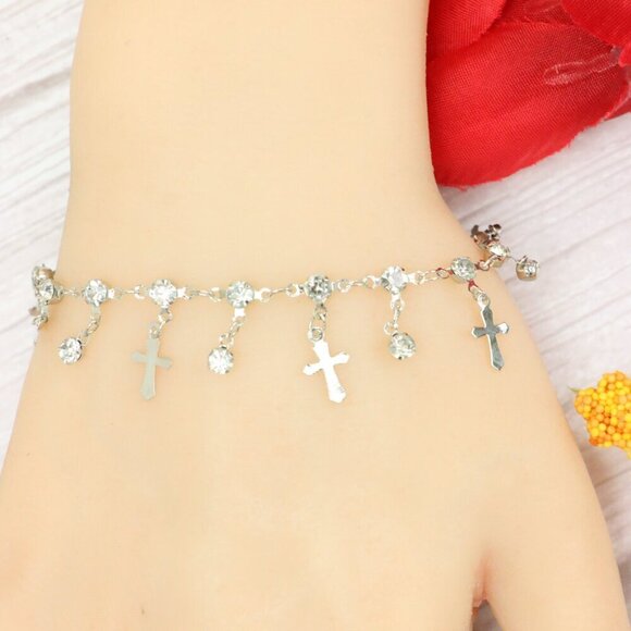 "Trendy Handmade Bracelet – A Thoughtful Gift for Girls & Women | UNVRC1317 - Picture 4 of 10